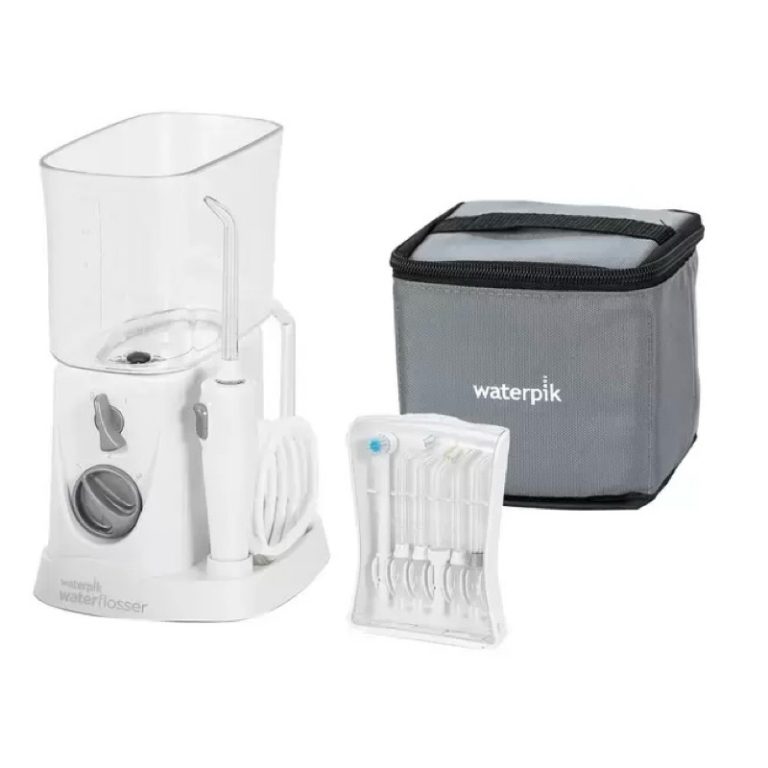 Waterpik Traveler WF-310 con depósito, boquillas y estuche